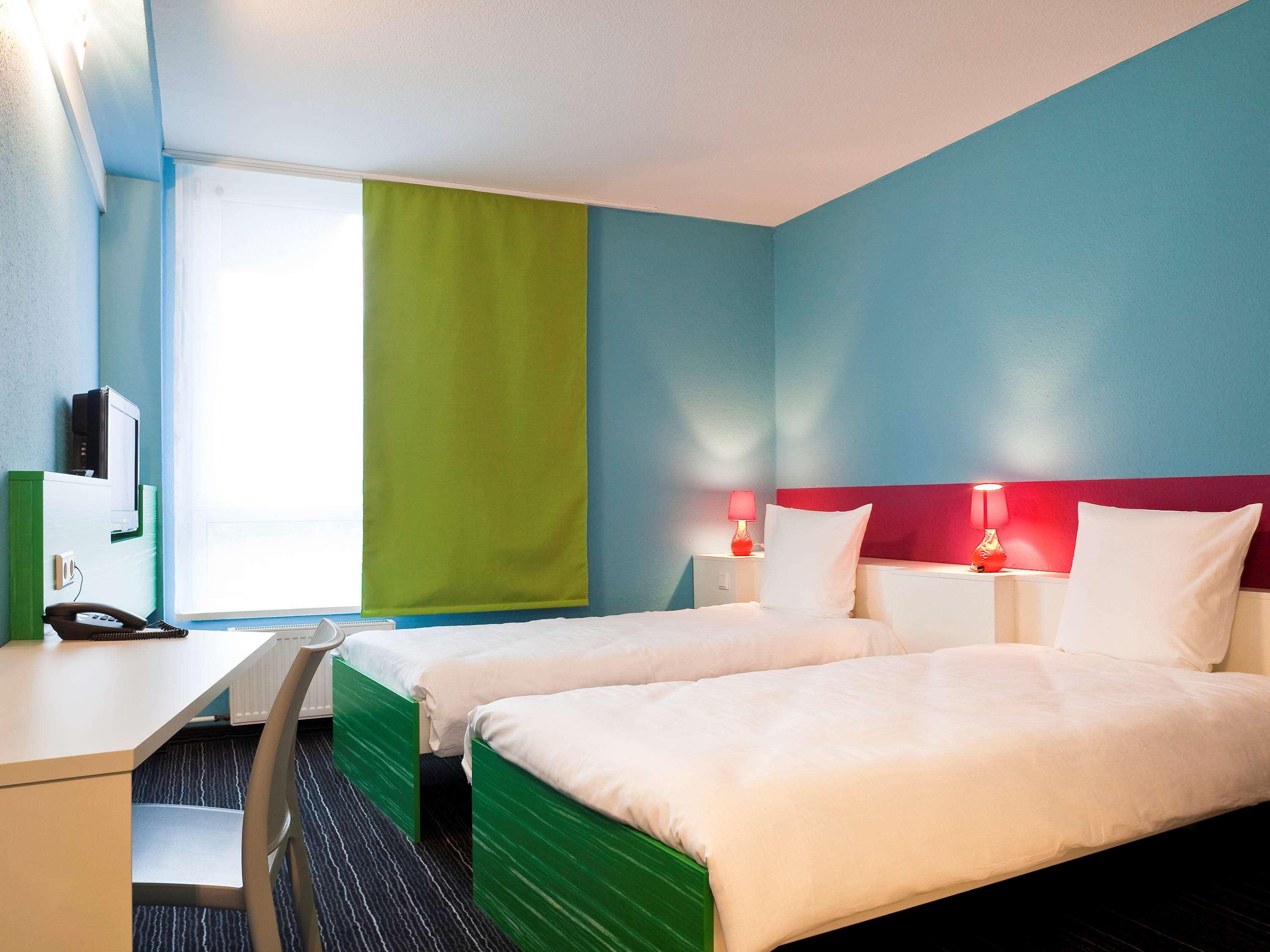 Ibis Styles Duesseldorf-Neuss Hotel Bagian luar foto