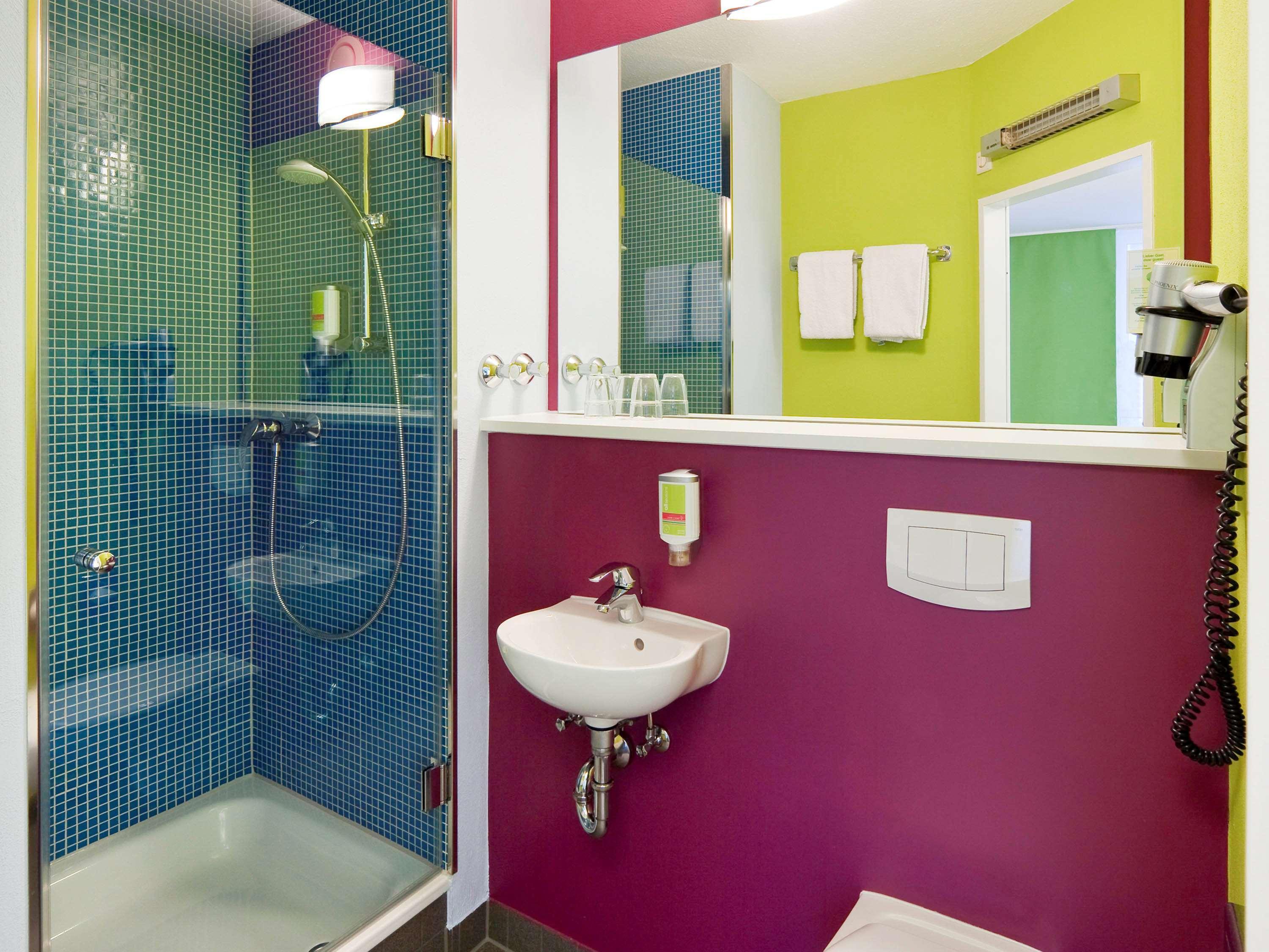 Ibis Styles Duesseldorf-Neuss Hotel Bagian luar foto