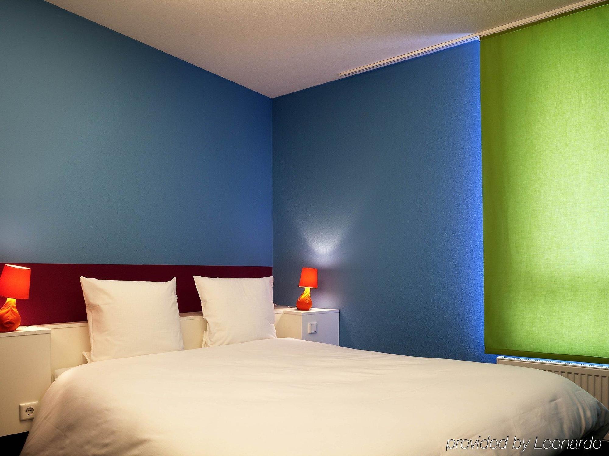 Ibis Styles Duesseldorf-Neuss Hotel Bagian luar foto